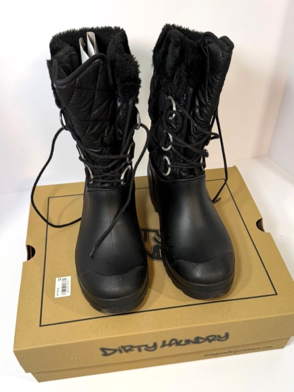 Dirty Laundry Women's Snow Boots Black Quilted Size 8 Faux Fur Lace-Up Winter